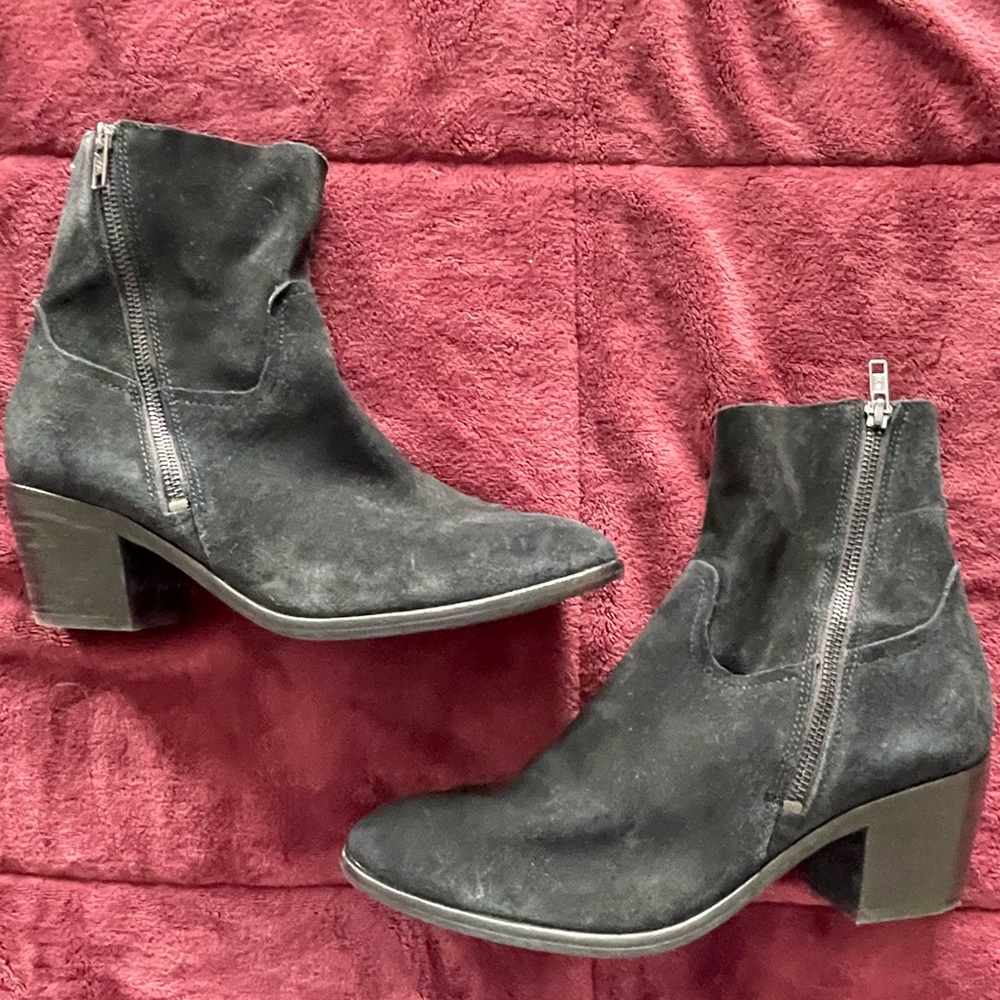 UGG Black Ankle Boot Size 9